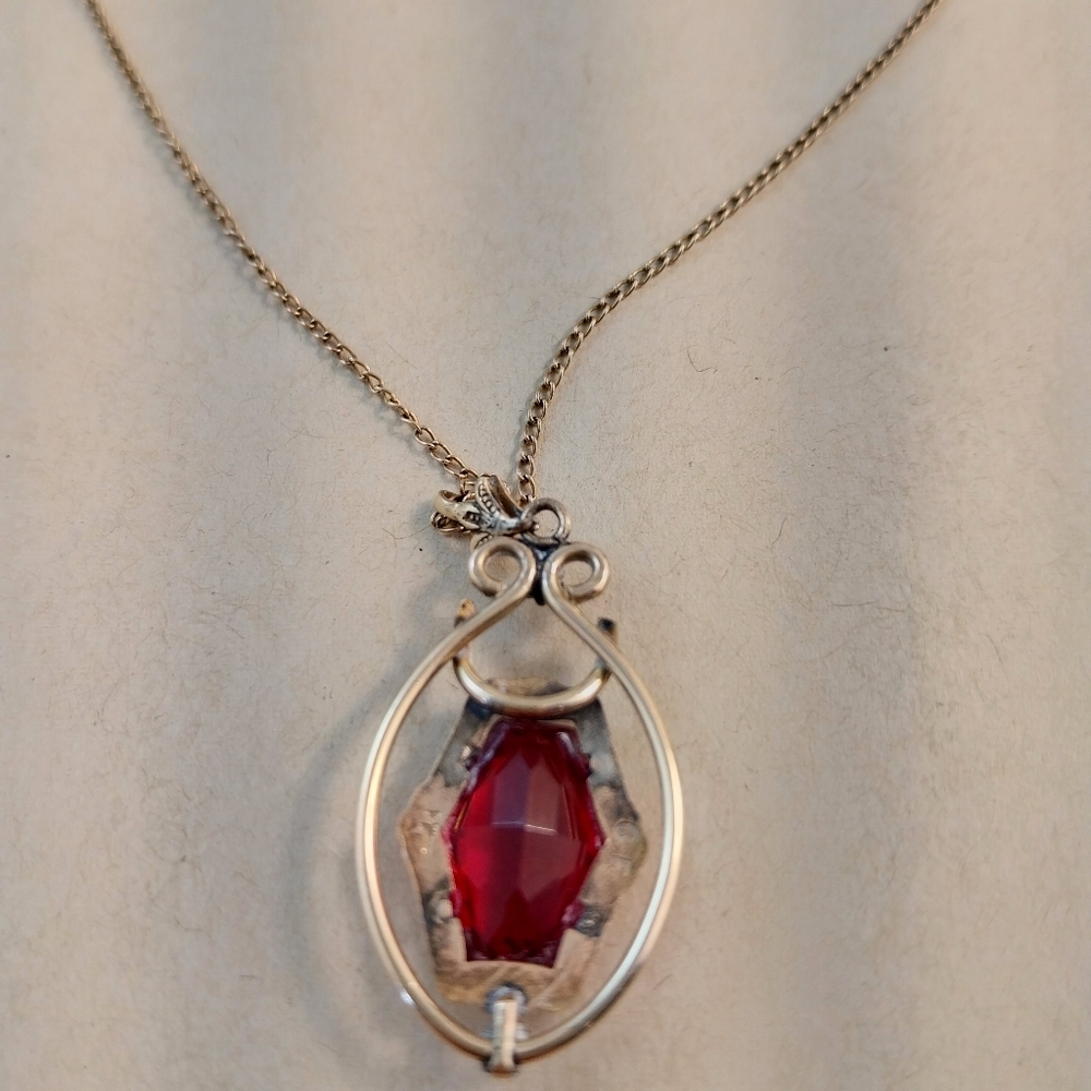 Gold Filled and Red Pendant Necklace - Picture 6 of 15